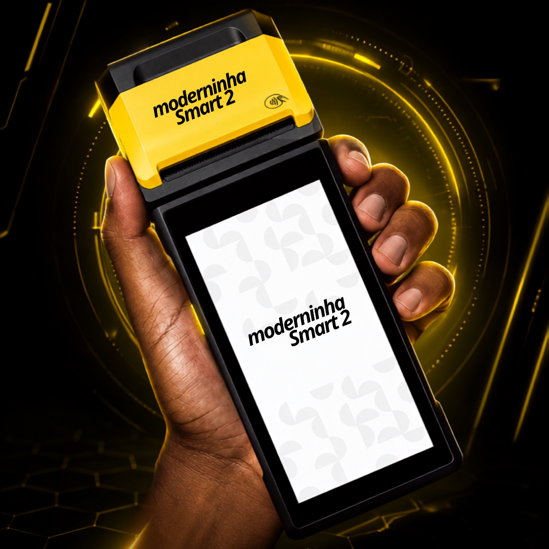 Maquininha Moderninha Smart 2 do PagBank na mão